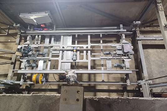 پارکینگ مکانیزه زیرزمینی عامریه کاشان